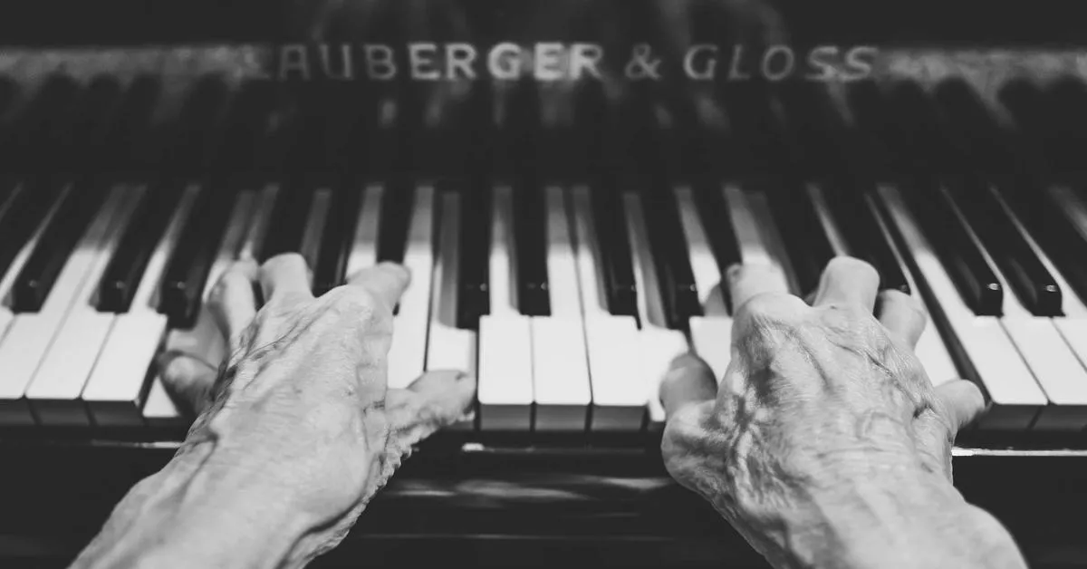 Optimizing IT Implementation for Enhanced Business Efficiency in Indonesia